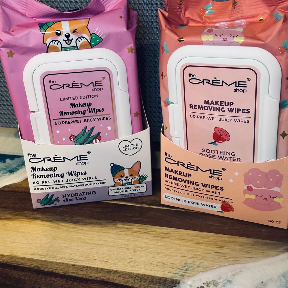 The Crème Shop Makeup Removing Wipes - Pink and White


You receive 1